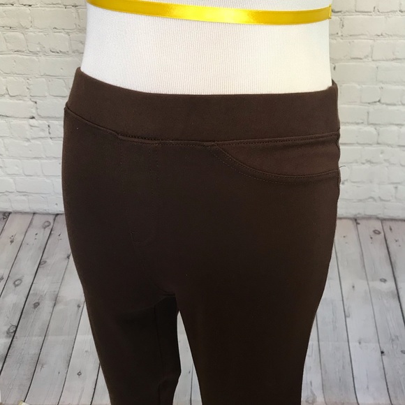 HUE Brown Legging Pants - Picture 6 of 8